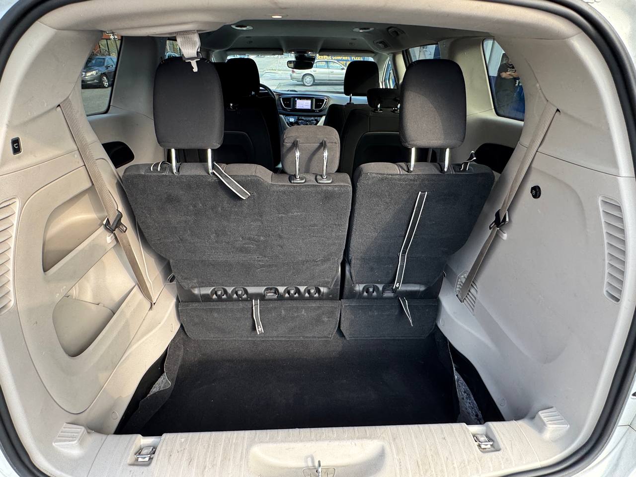Used - Chrysler Voyager LX Minivan for sale in Staten Island NY