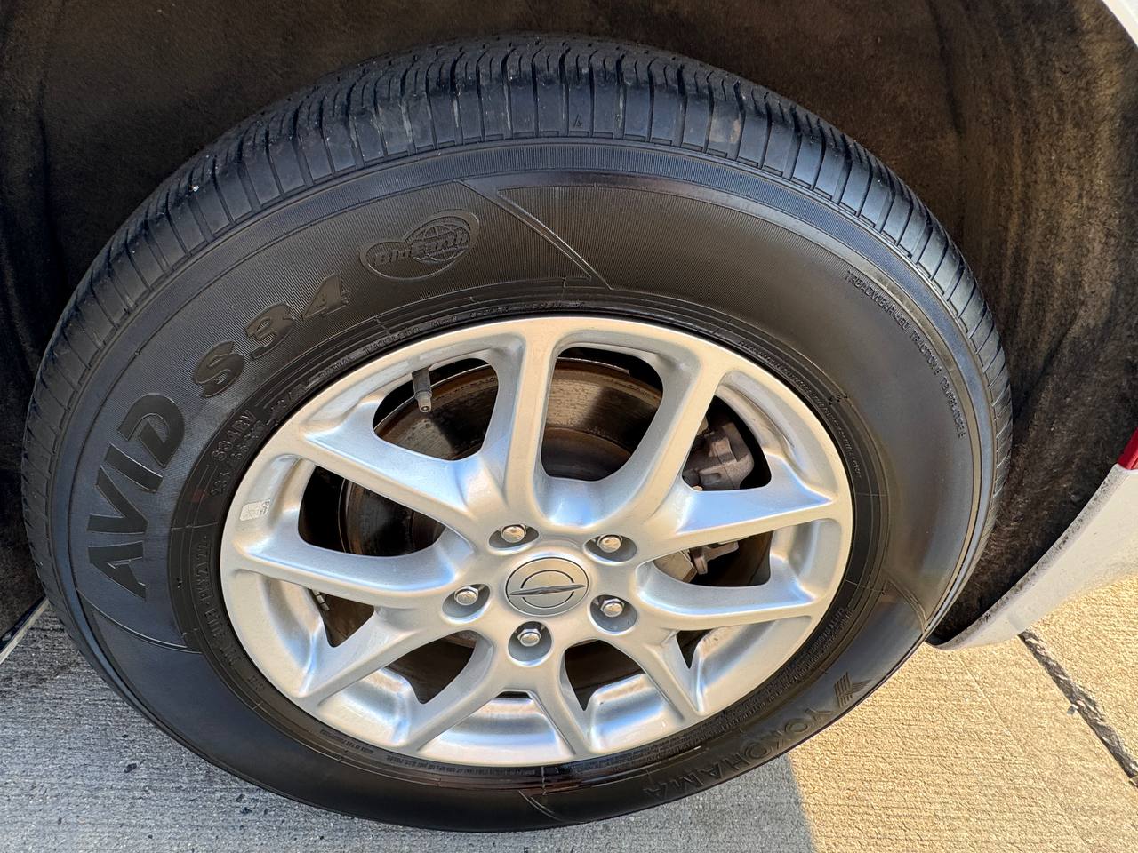 Used - Chrysler Voyager LX Minivan for sale in Staten Island NY