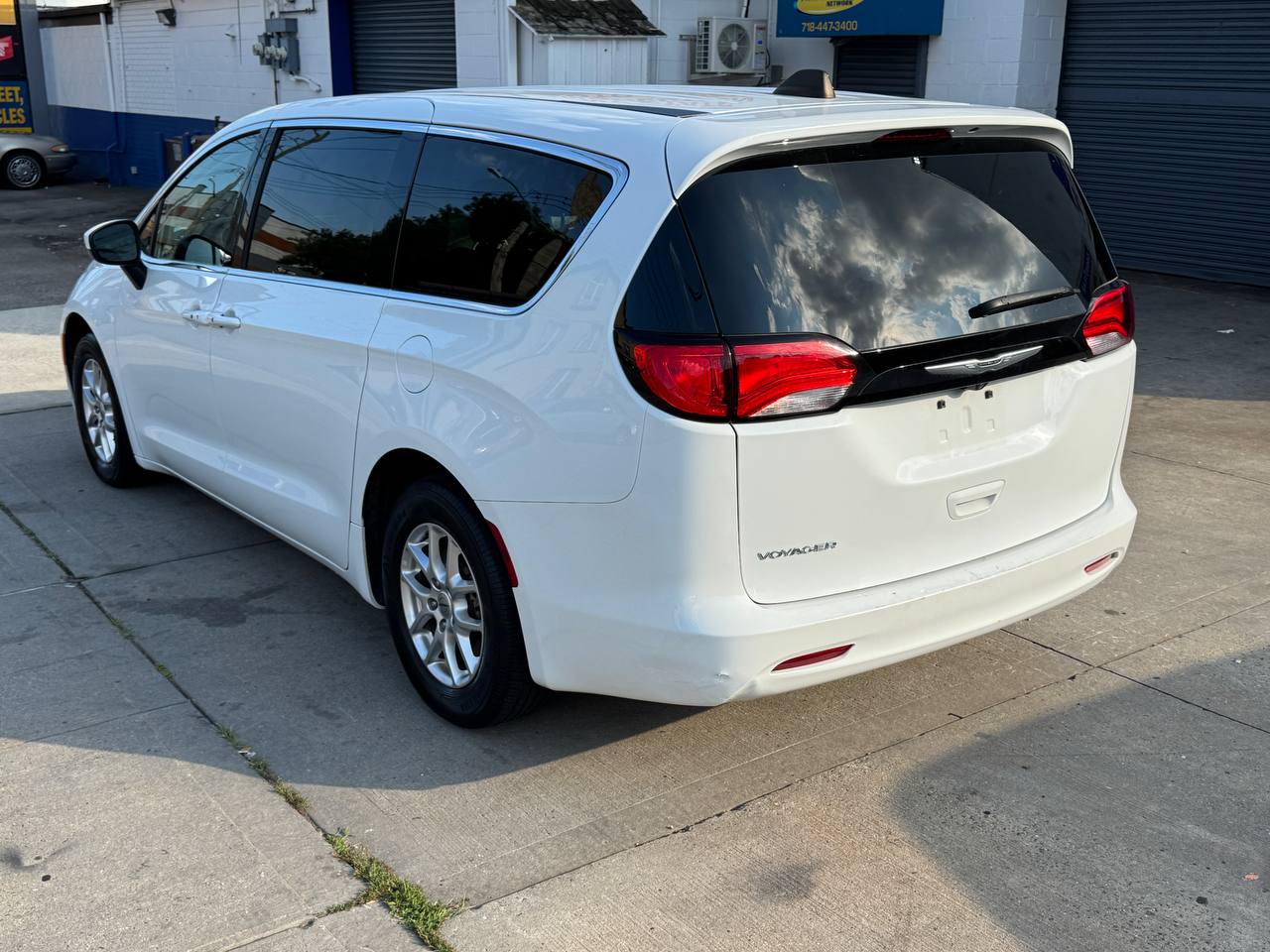 Used - Chrysler Voyager LX Minivan for sale in Staten Island NY