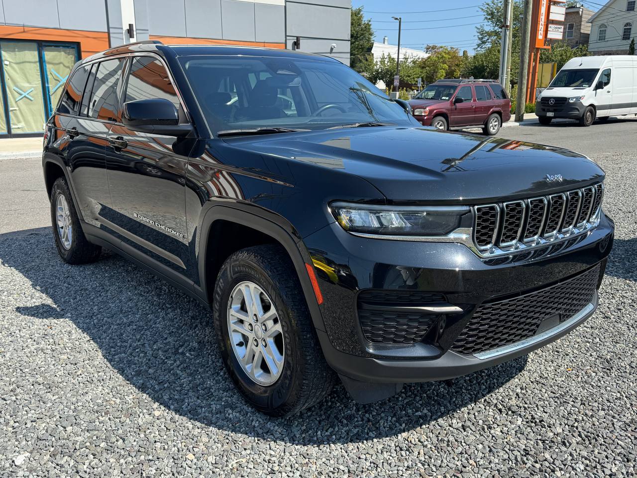 Used - Jeep Grand Cherokee Laredo 4x4 SUV for sale in Staten Island NY
