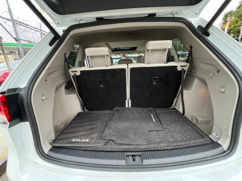 Used - Volkswagen Atlas V6 SE SUV for sale in Staten Island NY
