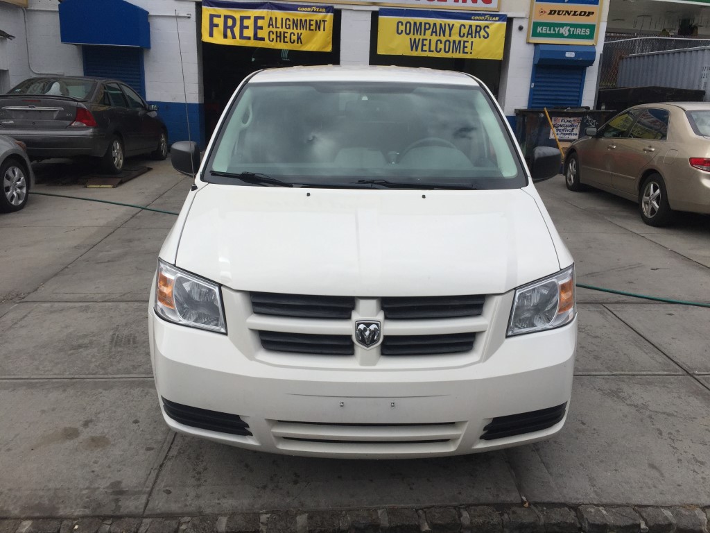 Used - Dodge Grand Caravan SE MiniVan for sale in Staten Island NY