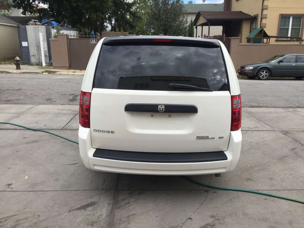 Used - Dodge Grand Caravan SE MiniVan for sale in Staten Island NY