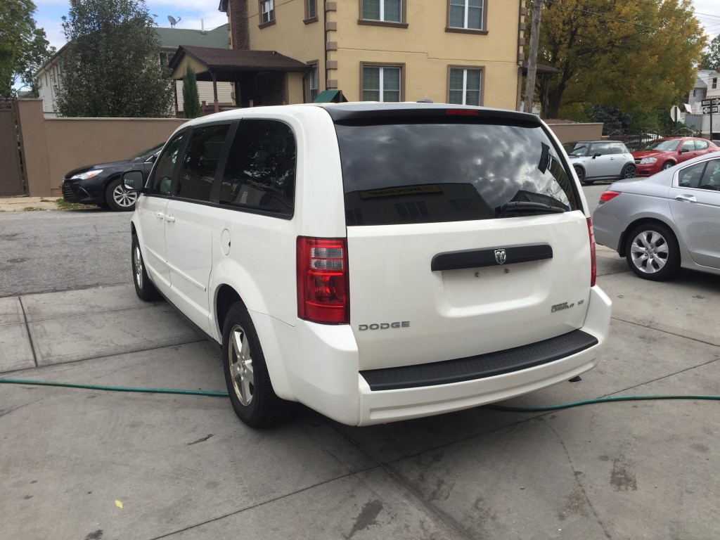 Used - Dodge Grand Caravan SE MiniVan for sale in Staten Island NY
