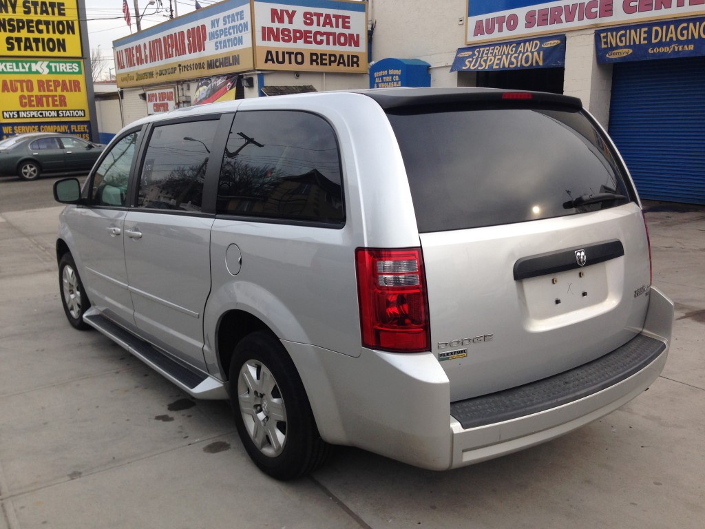 2009 Dodge Grand Caravan MiniVan for sale in Brooklyn, NY