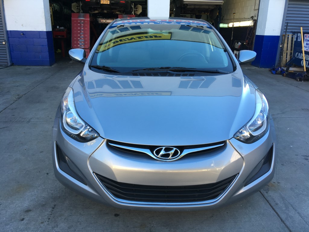 Used - Hyundai Elantra SE Sedan for sale in Staten Island NY