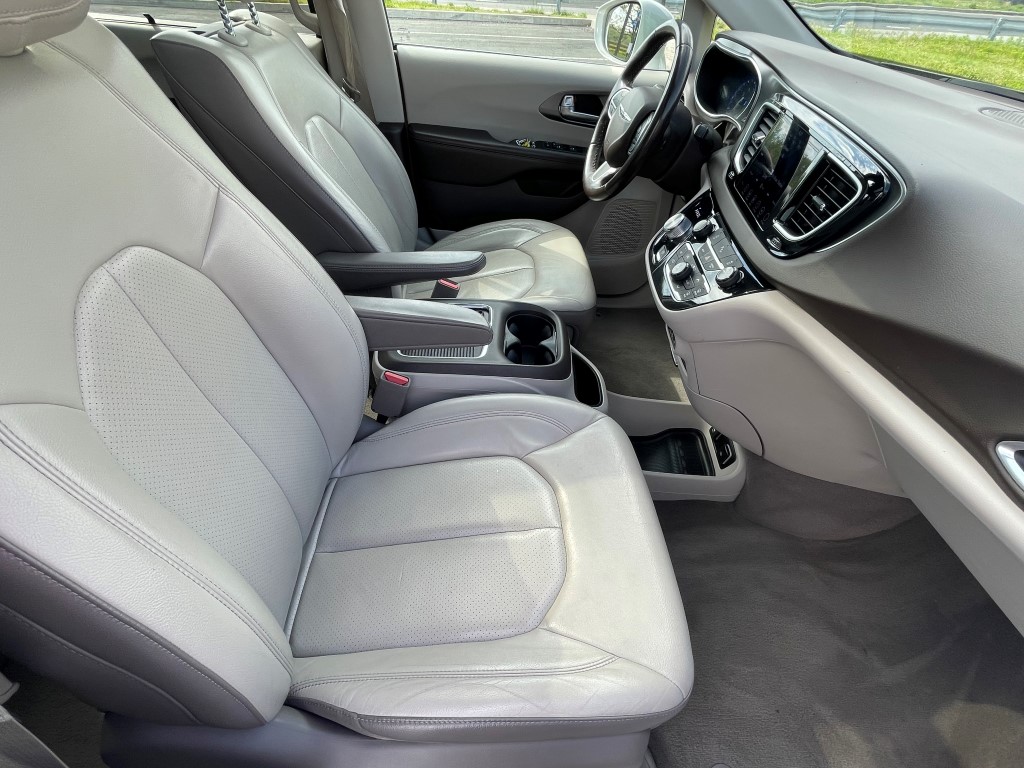 Used - Chrysler Pacifica Touring L Plus Minivan for sale in Staten Island NY