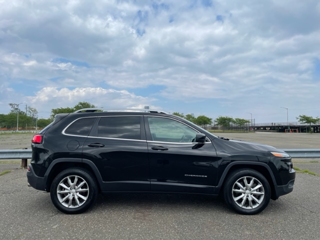 Used - Jeep Cherokee Limited 4x4 SUV for sale in Staten Island NY