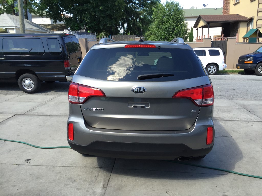 Kia Sorento Interior >> Used 2015 Kia Sorento LX SUV $16,390.00 Kia Sorento Interior >> Used 2015 Kia Sorento LX SUV $16,390.00
