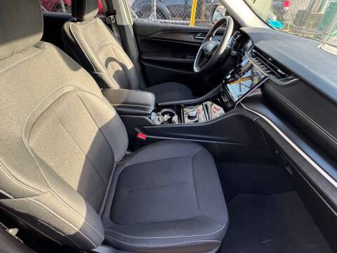 Used - Jeep Grand Cherokee Laredo 4x4 SUV for sale in Staten Island NY