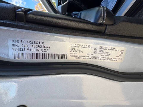 Used - Jeep Grand Cherokee Laredo 4x4 SUV for sale in Staten Island NY