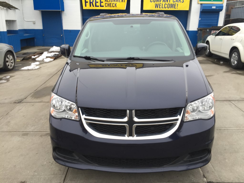 Used - Dodge Grand Caravan SXT Minivan for sale in Staten Island NY