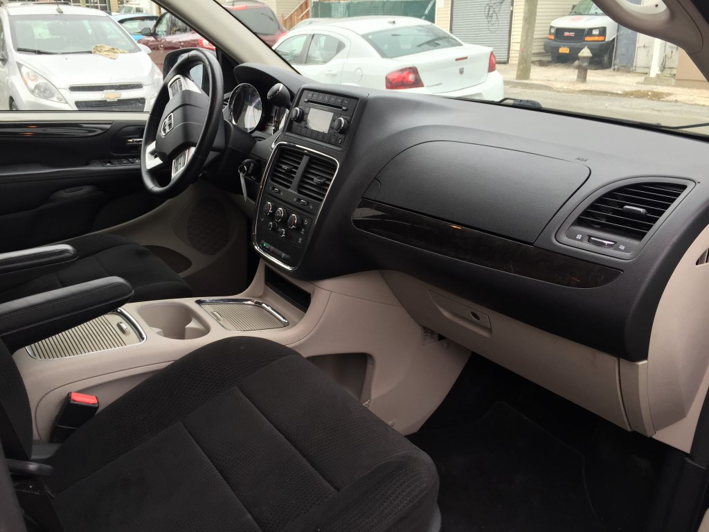 Used - Dodge Grand Caravan SXT Minivan for sale in Staten Island NY