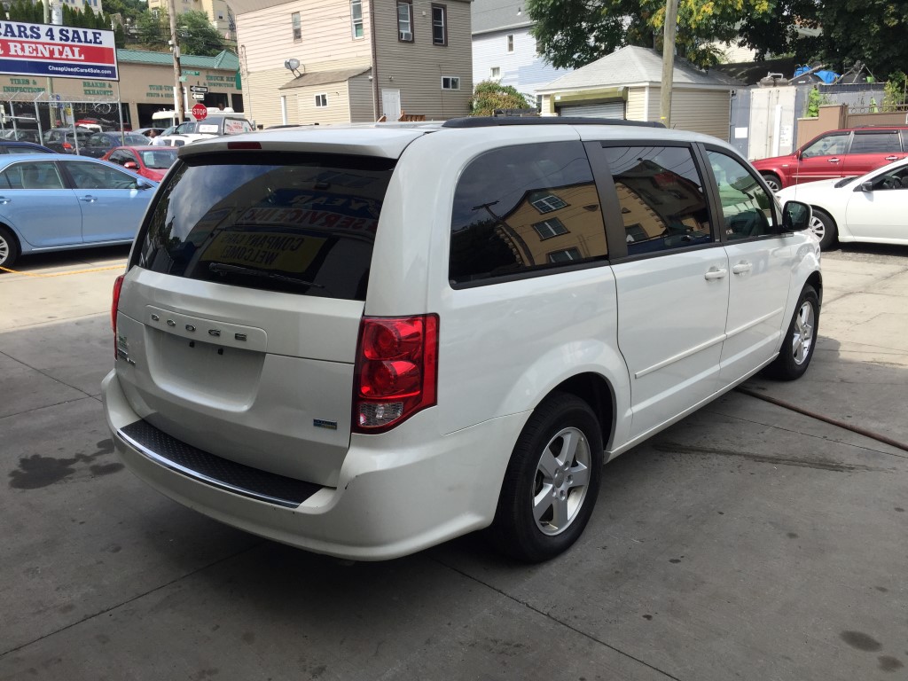 Used - Dodge Grand Caravan SXT MiniVan for sale in Staten Island NY