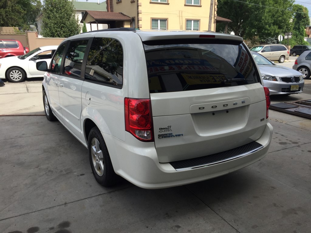 Used - Dodge Grand Caravan SXT MiniVan for sale in Staten Island NY