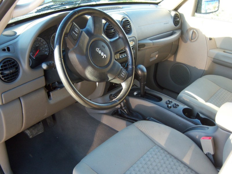 Used - Jeep Liberty Sport Utility  for sale in Staten Island NY