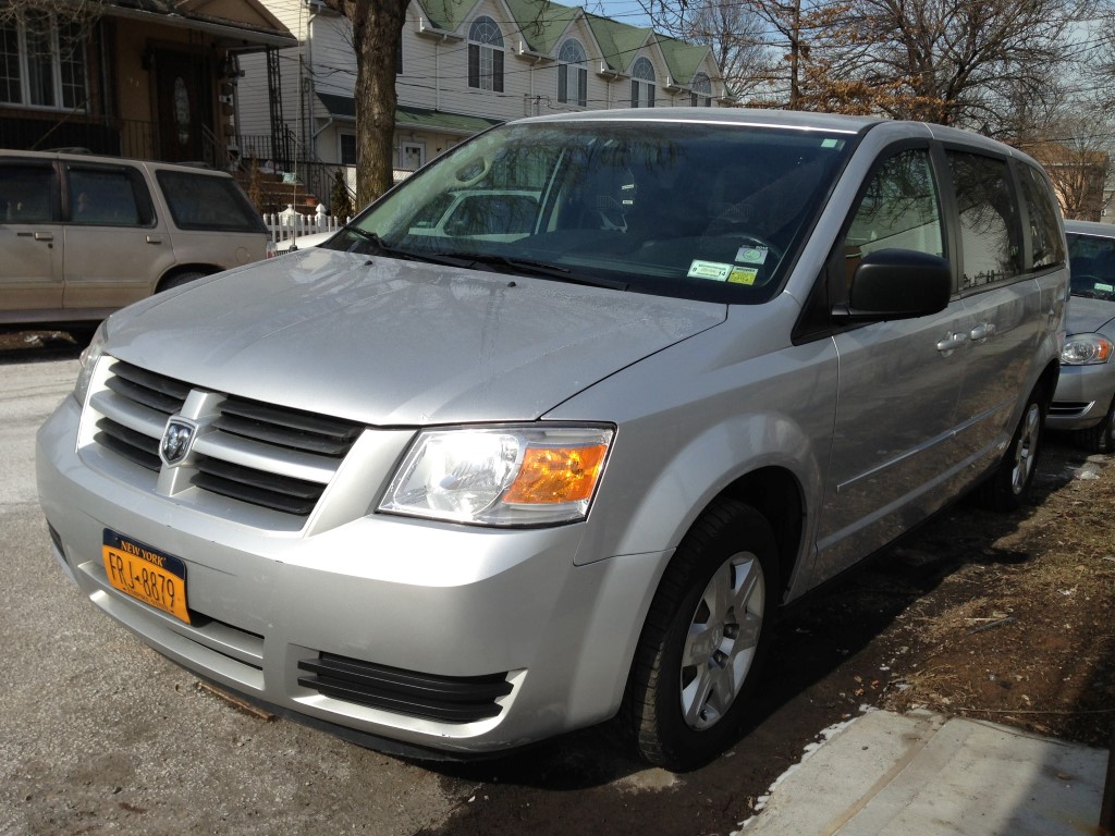 Pre-owned Car Grand Caravan SEDodge