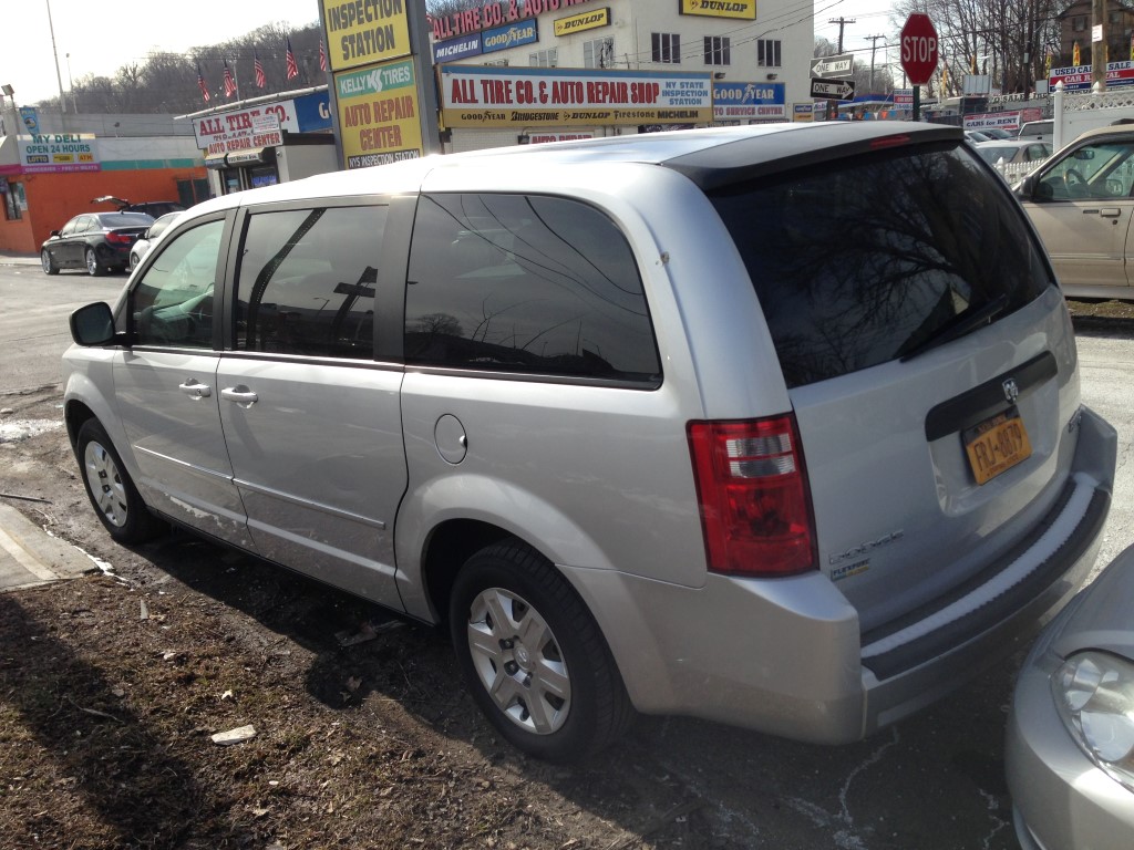 Pre-owned Car Grand Caravan SEDodge