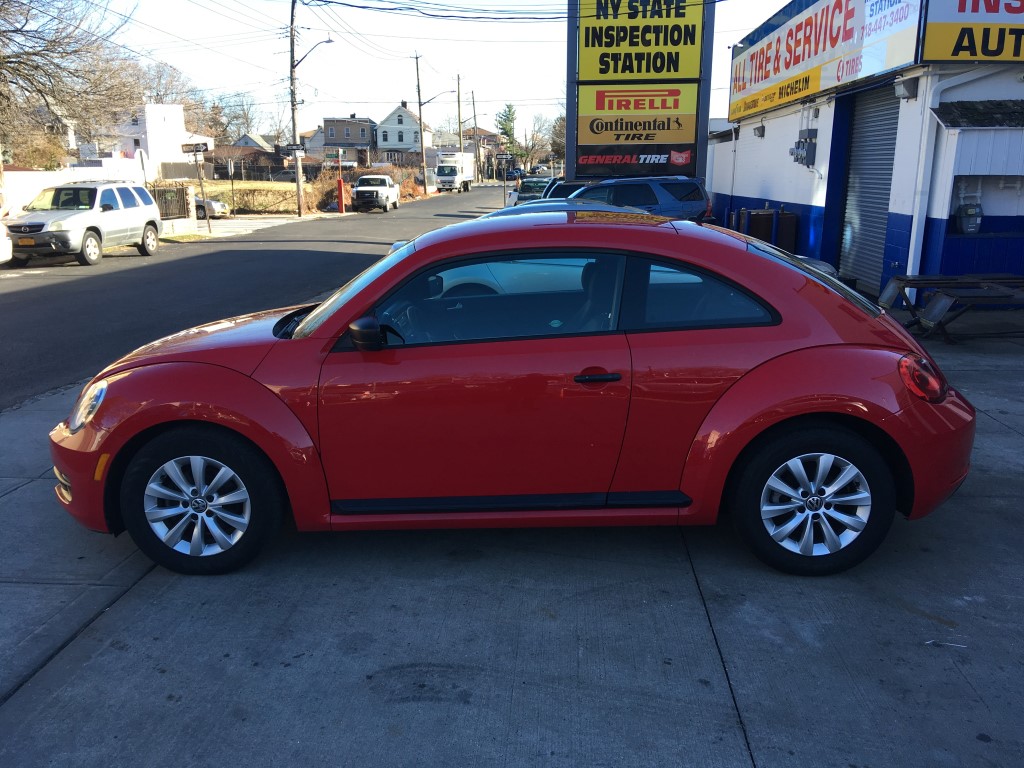 Used - Volkswagen Beetle Coupe 1.8T Entry Hatchback for sale in Staten Island NY