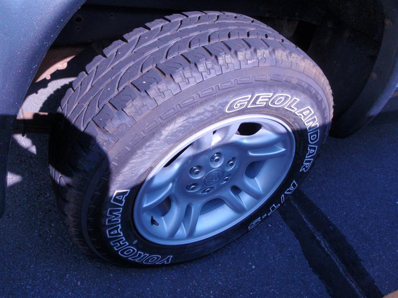 Pre-owned Car DakotaDodge