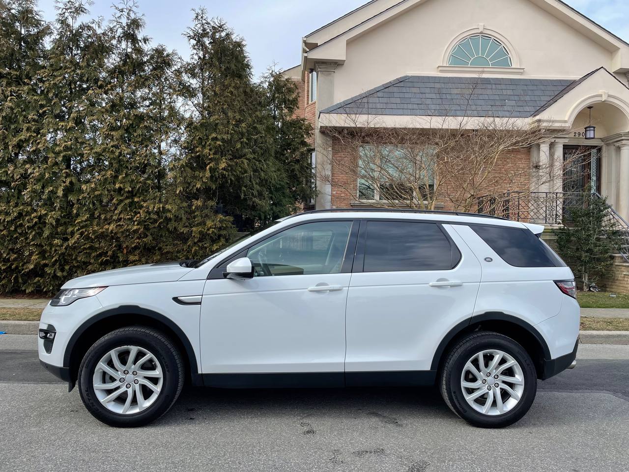 Used - Land Rover Discovery Sport HSE AWD SUV for sale in Staten Island NY