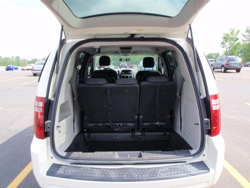 Pre-owned Car Grand Caravan SEDodge