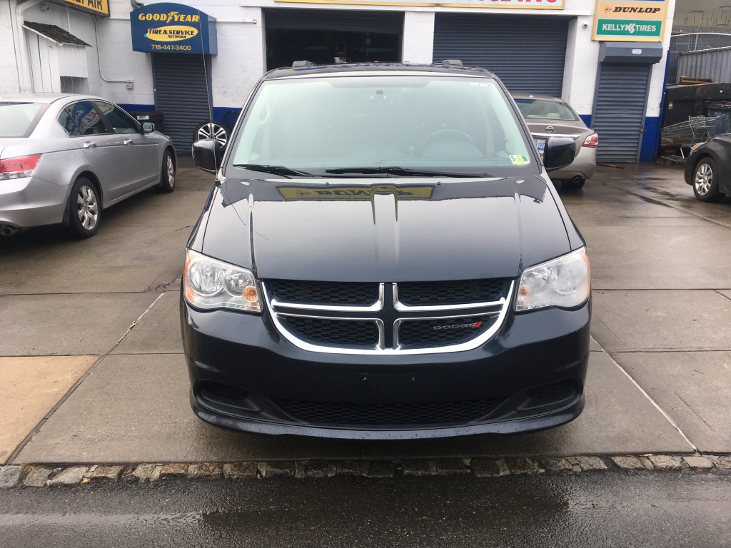 Used - Dodge Grand Caravan SXT Minivan for sale in Staten Island NY