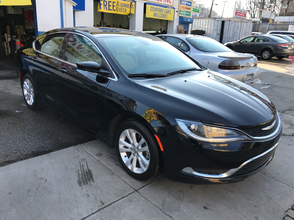 Used - Chrysler 200 Limited Sedan for sale in Staten Island NY