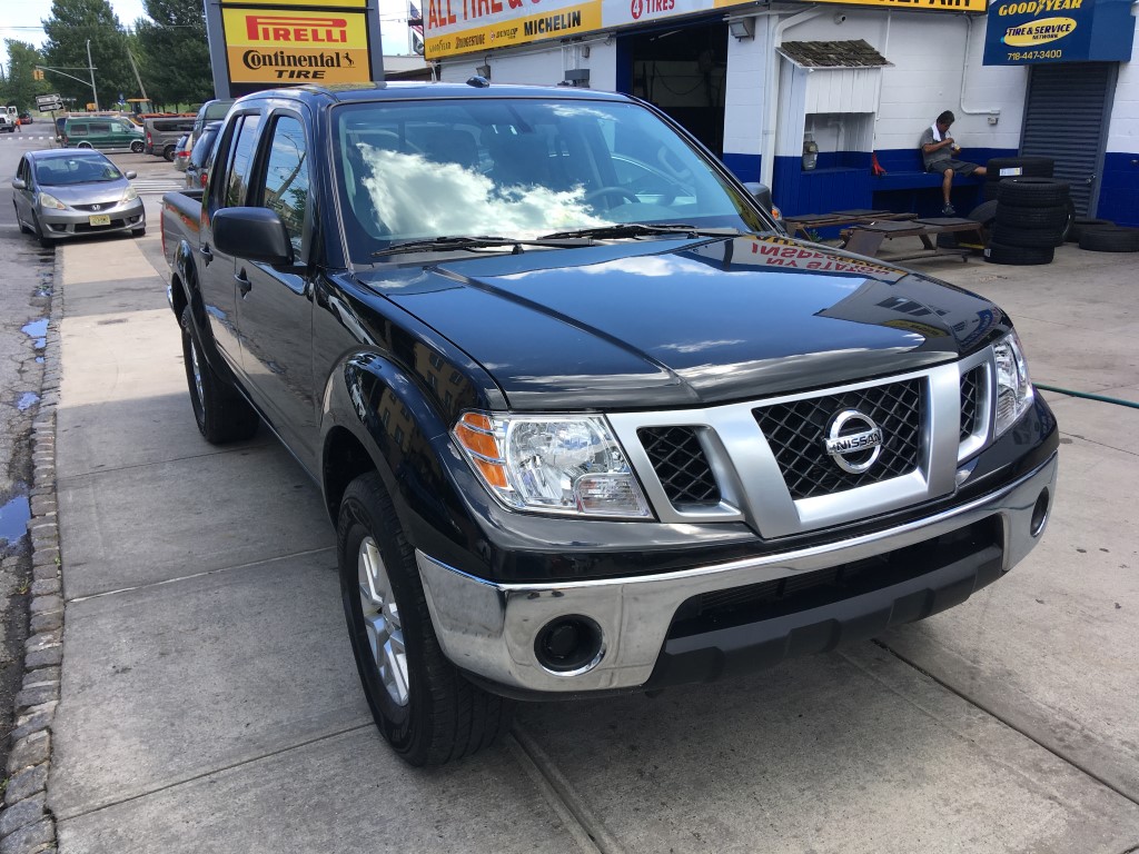 Used - Nissan Frontier SV 4x4 Crew Cab Truck for sale in Staten Island NY