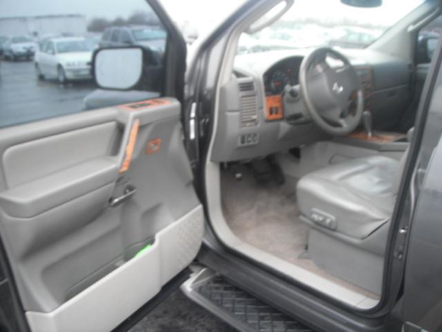 Pre-owned Car ArmadaNissan