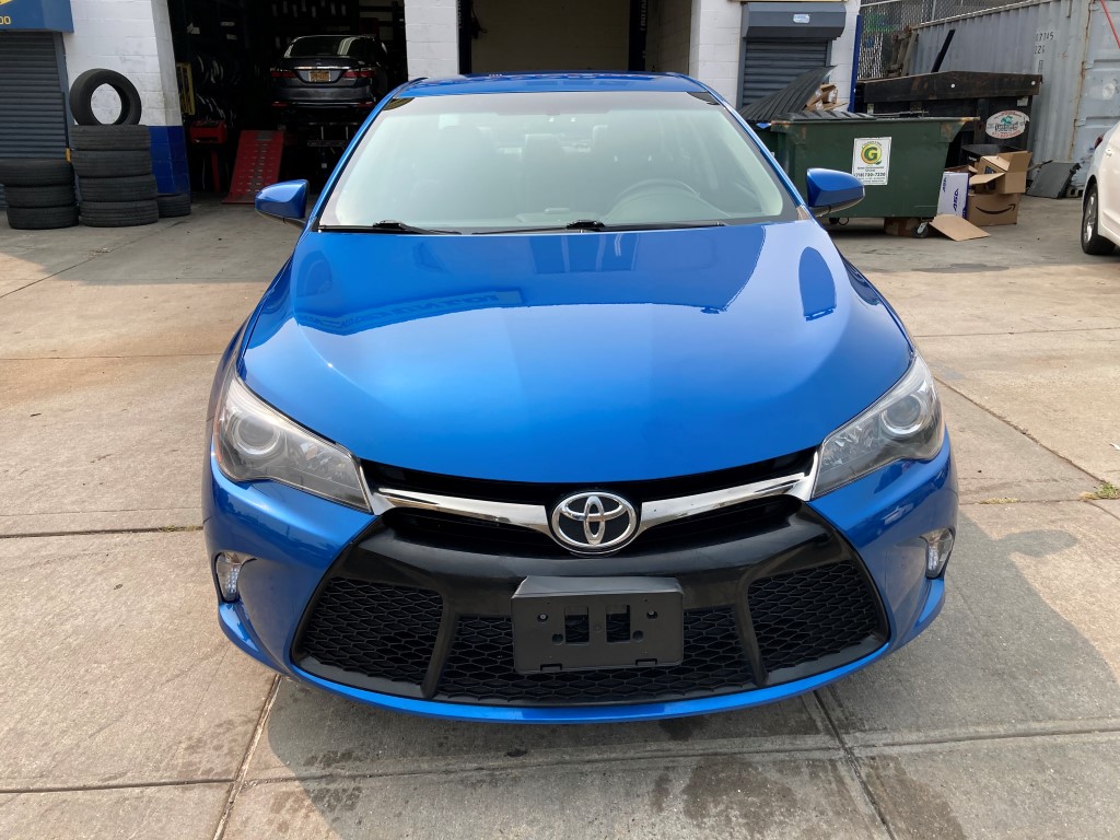 Used - Toyota Camry SE Sedan for sale in Staten Island NY