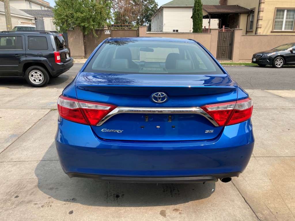 Used - Toyota Camry SE Sedan for sale in Staten Island NY