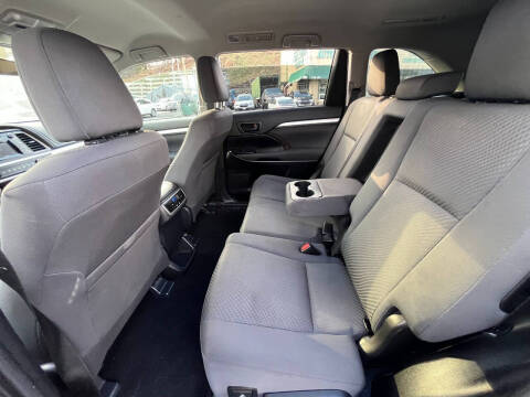 Used - Toyota HIGHLANDER LE SUV for sale in Staten Island NY