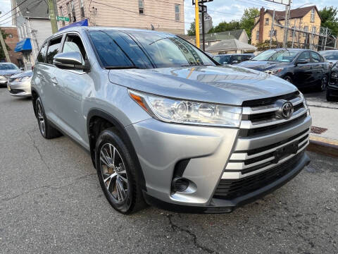 Used - Toyota HIGHLANDER LE SUV for sale in Staten Island NY