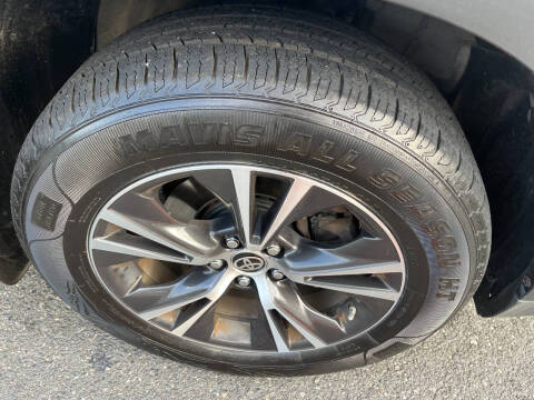 Used - Toyota HIGHLANDER LE SUV for sale in Staten Island NY