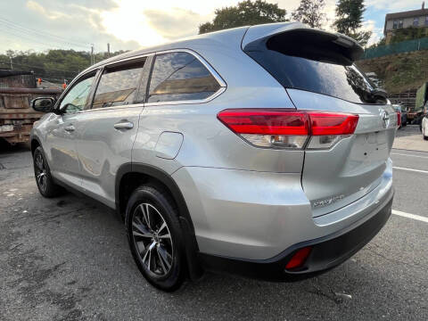 Used - Toyota HIGHLANDER LE SUV for sale in Staten Island NY