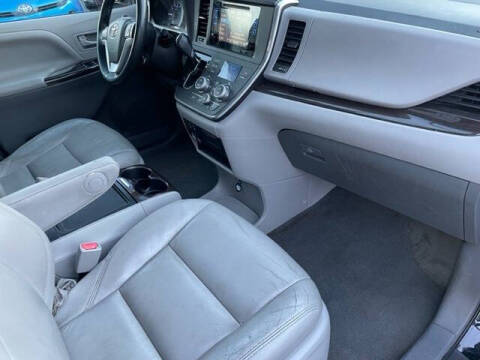 Used - Toyota Sienna XLE Minivan for sale in Staten Island NY