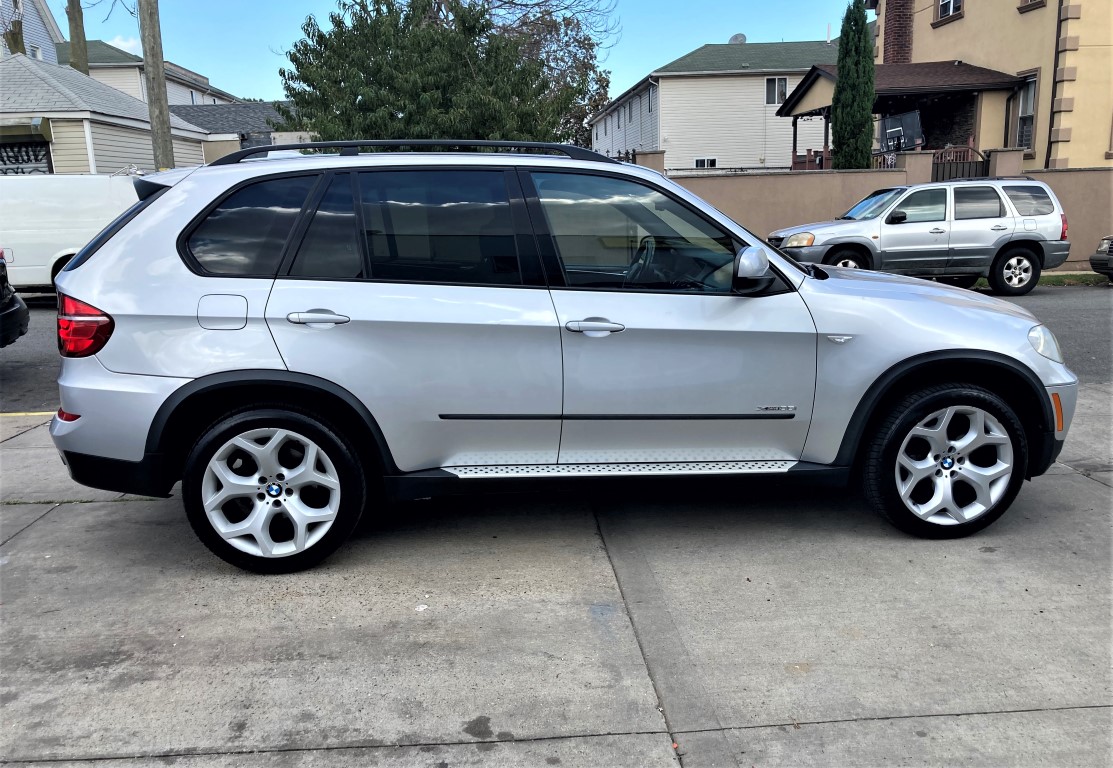 Used - BMW X5 xDrive35i Sport Activity AWD SUV for sale in Staten Island NY