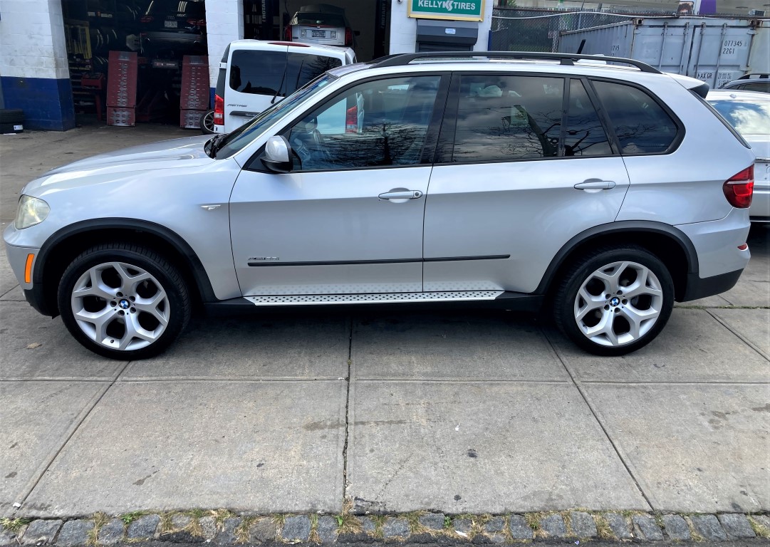 Used - BMW X5 xDrive35i Sport Activity AWD SUV for sale in Staten Island NY