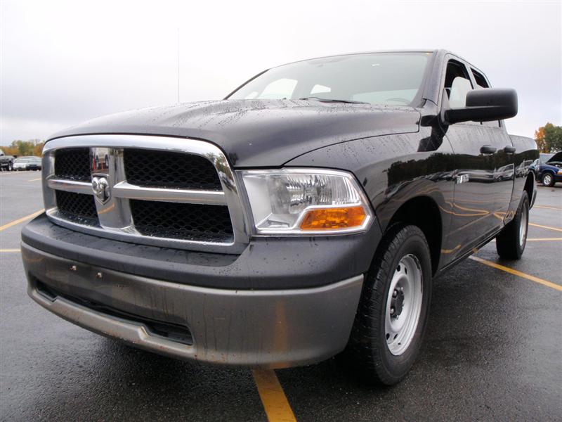 Pre-owned Car Ram 1500Dodge