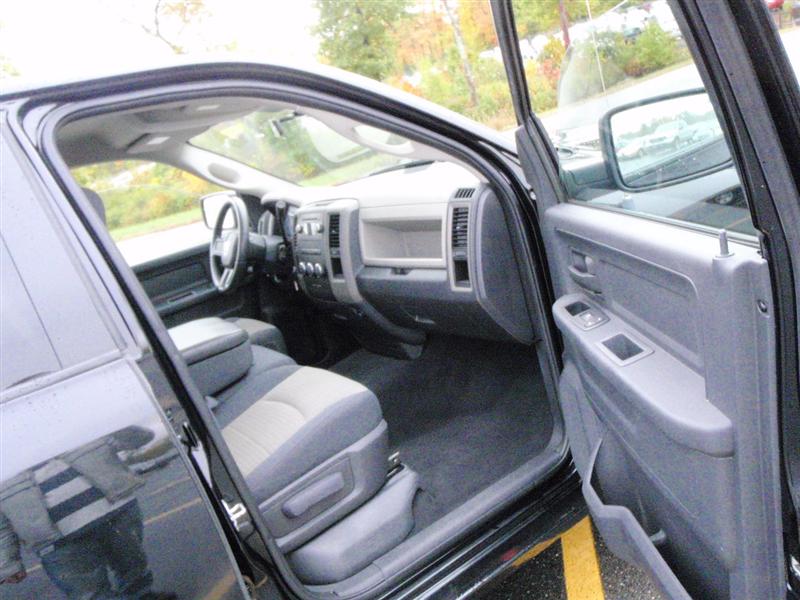 Pre-owned Car Ram 1500Dodge