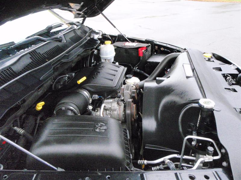 Pre-owned Car Ram 1500Dodge