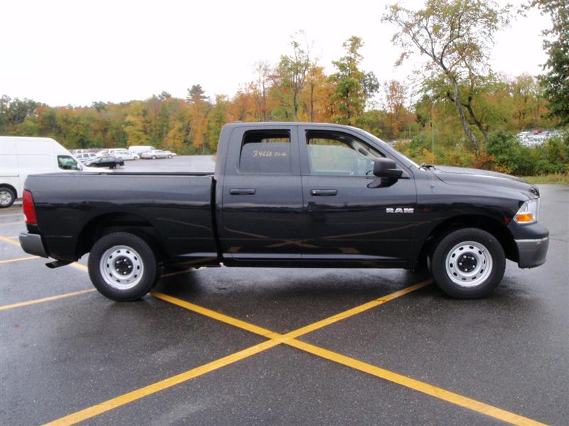 Pre-owned Car Ram 1500Dodge