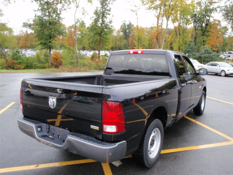 Pre-owned Car Ram 1500Dodge