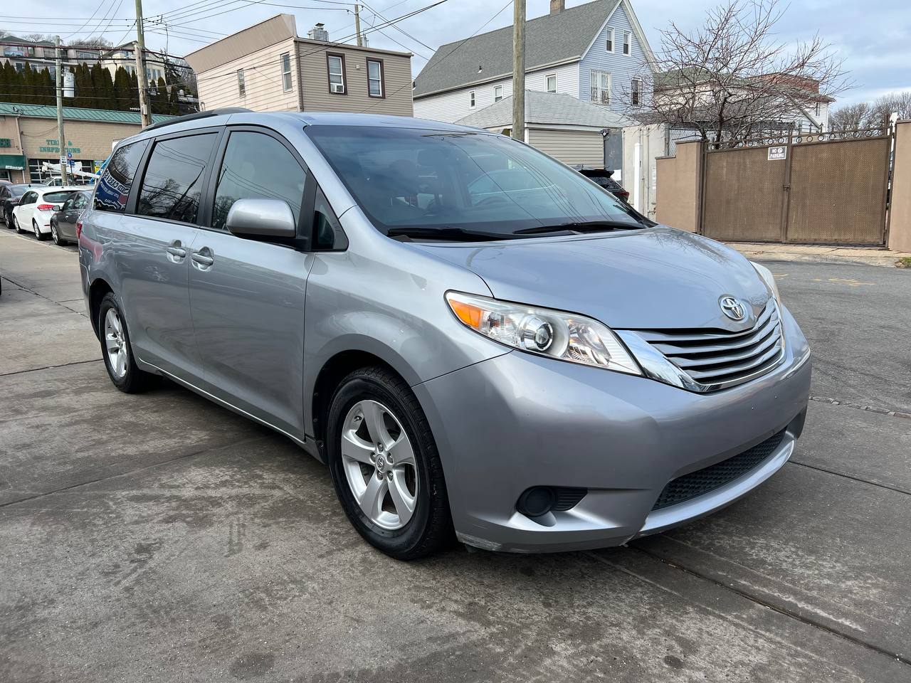 Used - Toyota Sienna LE MINI VAN for sale in Staten Island NY