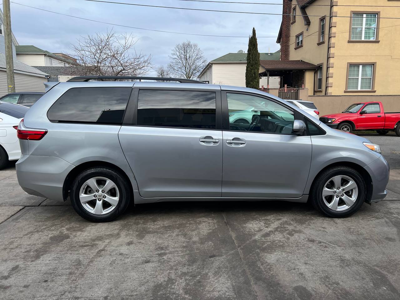 Used - Toyota Sienna LE MINI VAN for sale in Staten Island NY