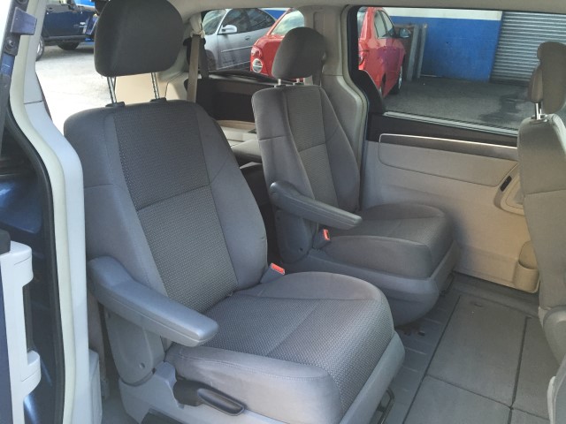 Used - Volkswagen Routan  S MiniVan for sale in Staten Island NY