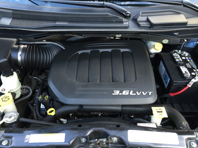 Used - Volkswagen Routan  S MiniVan for sale in Staten Island NY
