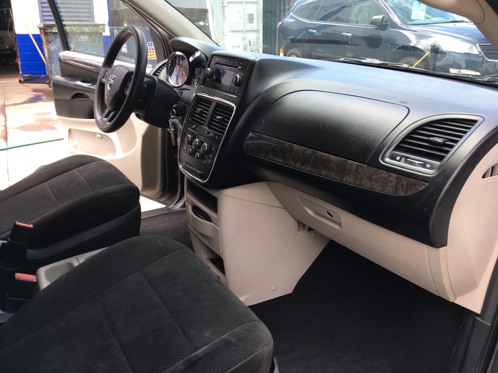 Used - Dodge Grand Caravan Express Minivan for sale in Staten Island NY