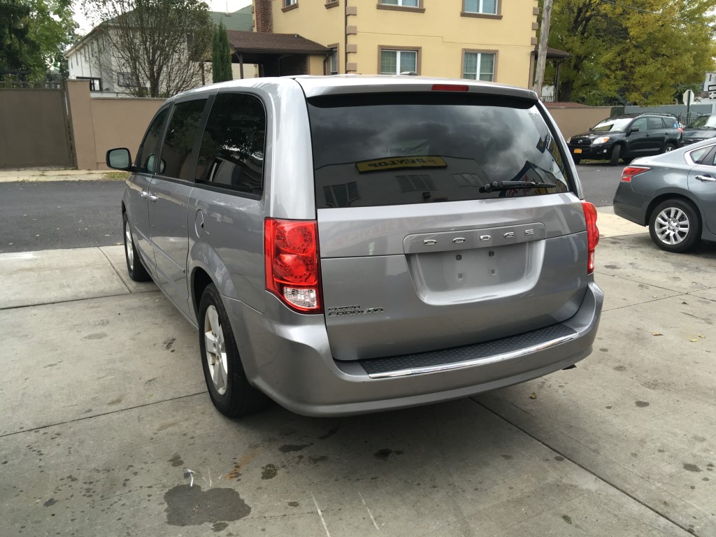 Used - Dodge Grand Caravan SE Minivan for sale in Staten Island NY